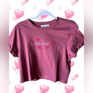 💗Love Peace & Lazy Days Embroidered Rose T-Shirt Crop Top Size S, NWT